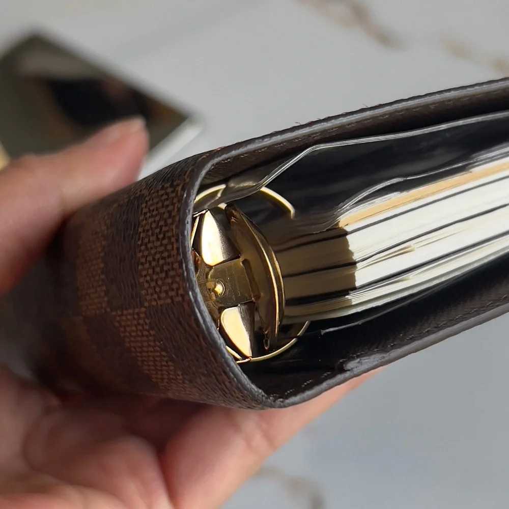 SOLD-Authentic Louis Vuitton Agenda MM Damier Ebene - Picture 16 of 16